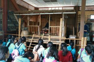 2. [30/08/60] นักศึกษาโปรแกรมวิชาการประถมศึกษา ชั้นปีที่ 4 รหัส 57 ศึกษาดูงานแหล่งเรียนรู้ทางวัฒนธรรม จังหวัดพิษณุโลก พิพิธภัณฑ์จ่าทวี, พิพิธภัณฑ์จ่าทวี เพื่อเป็นการส่งเสริมการเรียนรู้และบูรณาการในรายวิชาและกิจกรรมเสริมทักษะการเรียนรู้ 